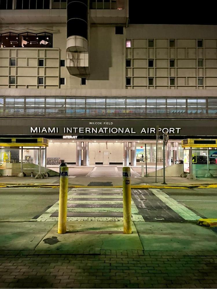 Private Room Near Miami Airport - Free Parking - 01 Εξωτερικό φωτογραφία
